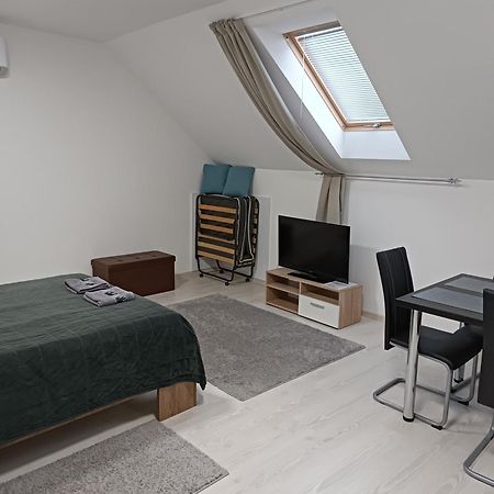 Mira Apartman 데브레첸 외부 사진