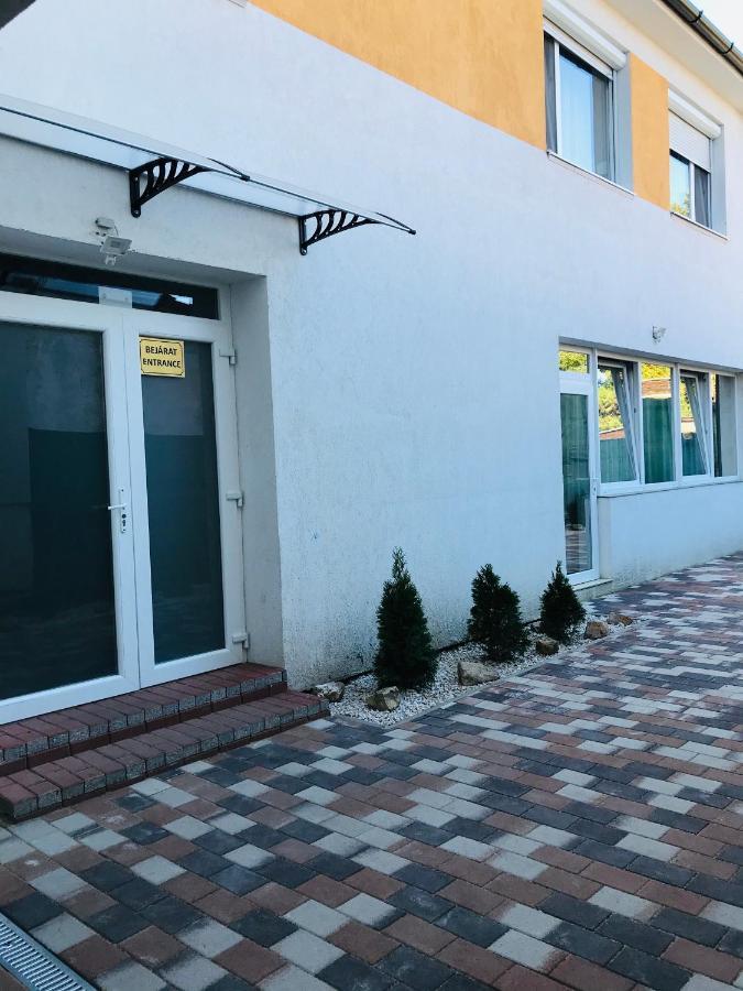 Mira Apartman 데브레첸 외부 사진